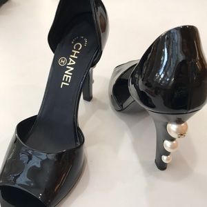 Chanel black pumps size 9.5